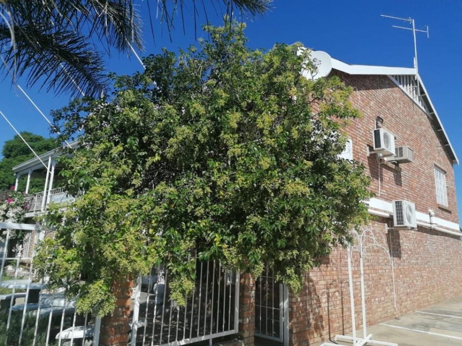 9 Bedroom Property for Sale in West End Northern Cape